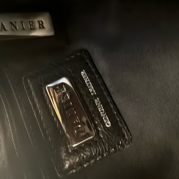 Danier vintage striped blank with brown rustic accents undertones in very good c - Picture 12 of 16